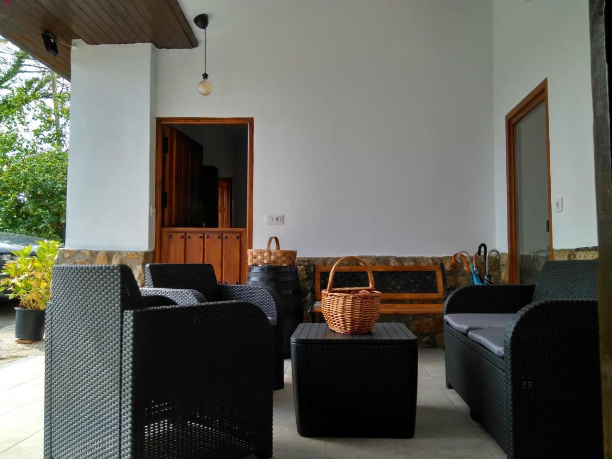 Гостевой дом Casa Pepin - Sagasta Rural Овьедо Экстерьер фото
